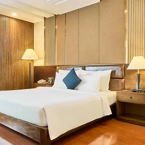 Kin Thi Sach 4*, Ho Chi Minh City Vietnam